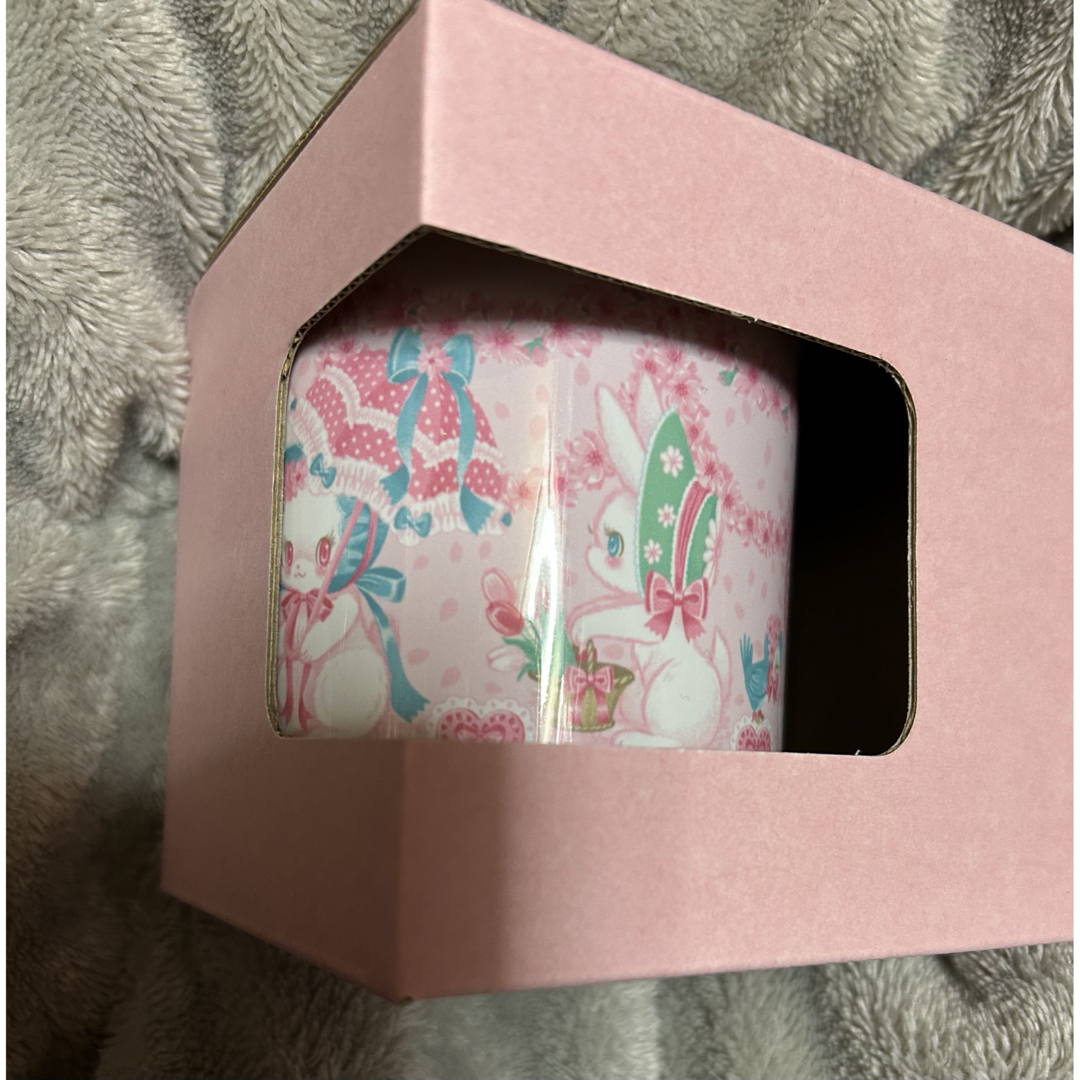 Angelic Pretty(アンジェリックプリティー)の新品未使用 Angelic Pretty Ohanami Bunny マグカップ インテリア/住まい/日用品のキッチン/食器(グラス/カップ)の商品写真