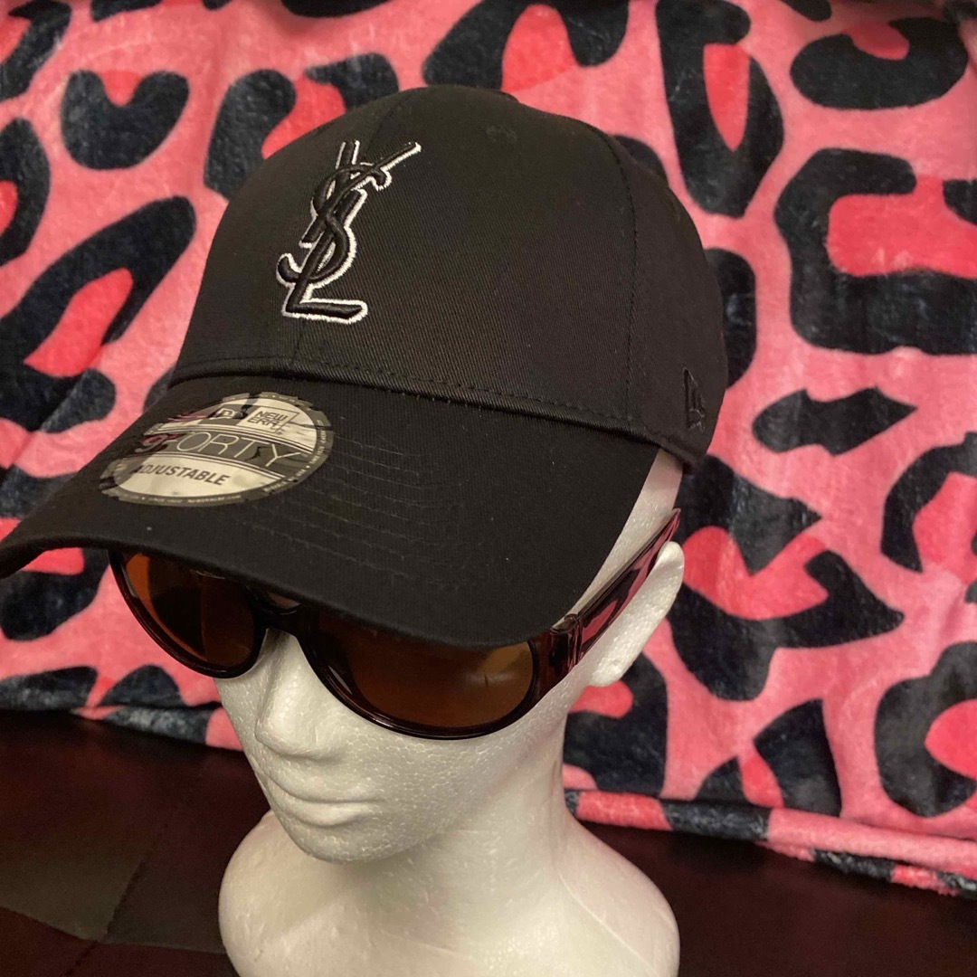 NEW ERA - 新品 サンローラン ニューエラ コラボキャップ ysl NEW ERA - 新品 サンローラン ニューエラ コラボキャップ ysl