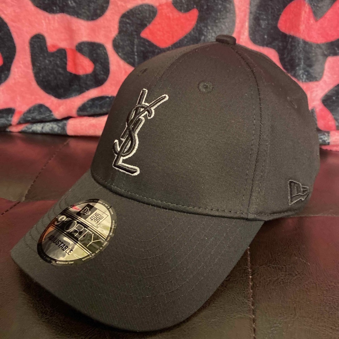 NEW ERA - 新品 サンローラン ニューエラ コラボキャップ ysl NEW ERA - 新品 サンローラン ニューエラ コラボキャップ ysl