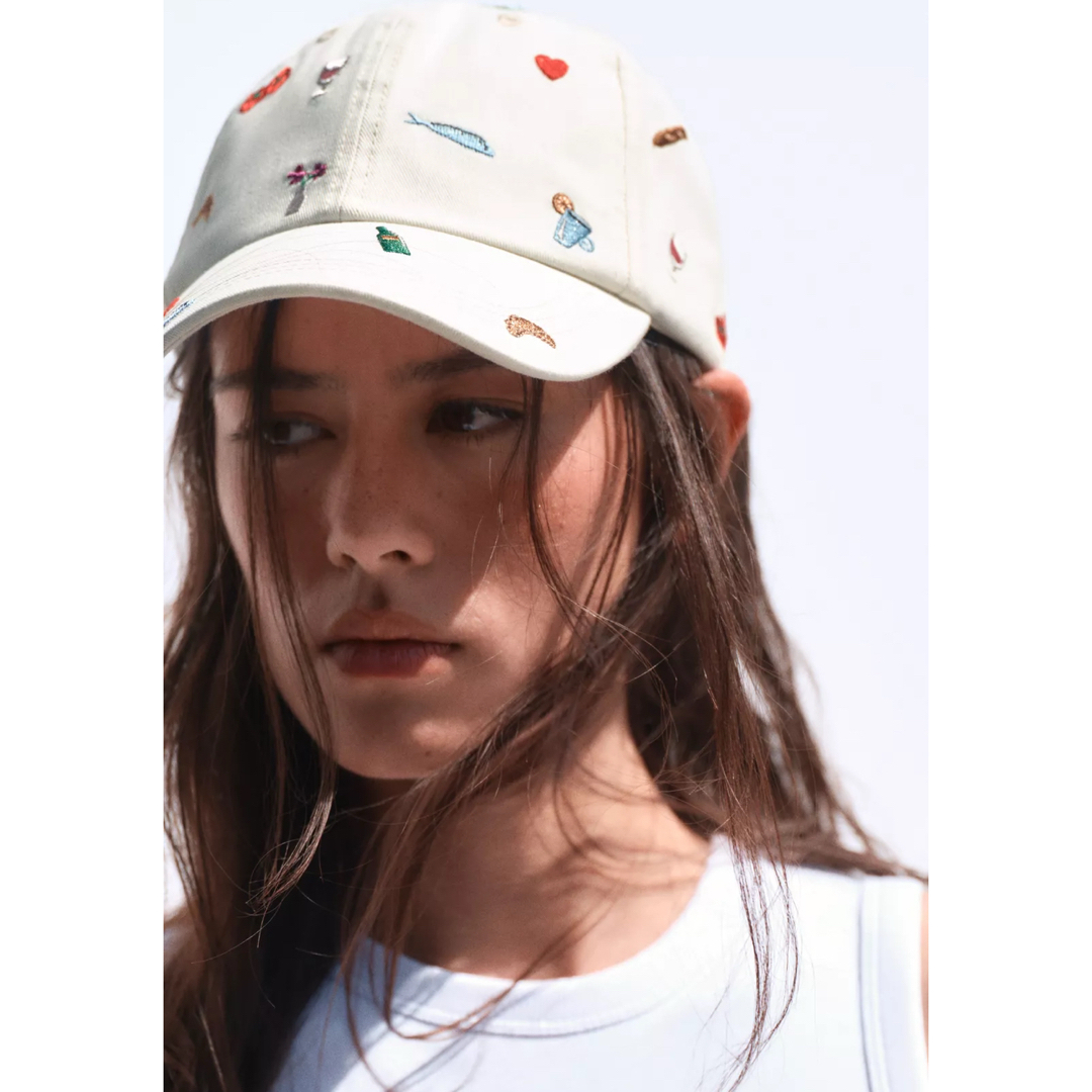 ZARA - 完売品 ZARA ウォッシュドツイル刺繍キャップ 新品未使用 ZARA - 完売品 ZARA ウォッシュドツイル刺繍キャップ 新品未使用