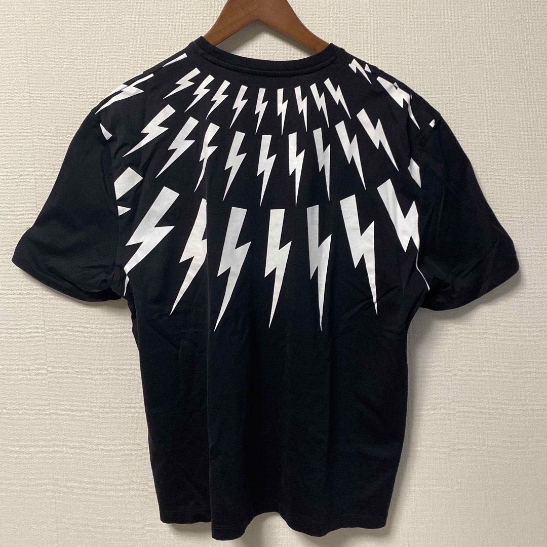 NEIL BARRETT - NEIL BARRETT 稲妻柄 ブラック Tシャツ ニール NEIL BARRETT - NEIL BARRETT 稲妻柄 ブラック Tシャツ ニール
