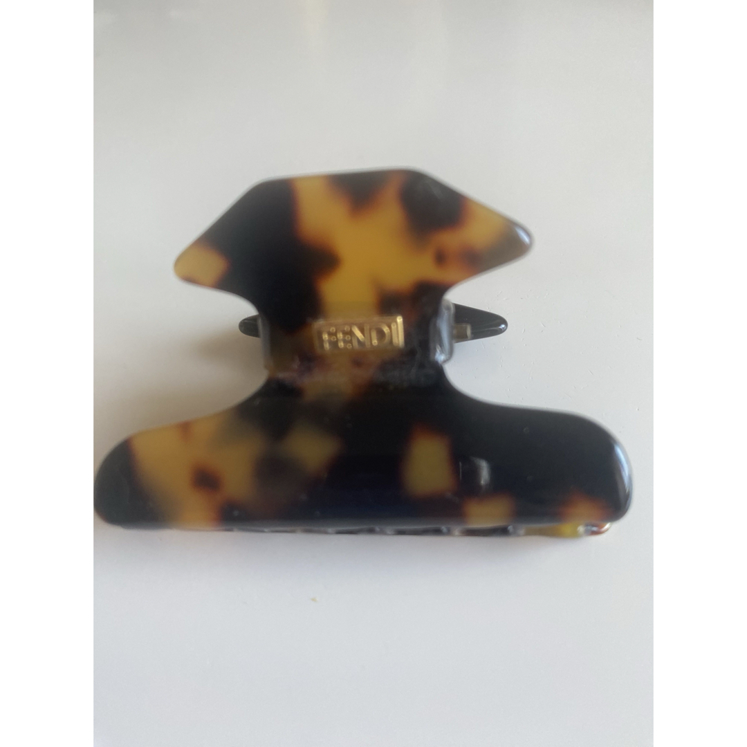 FENDI - 【未使用】FENDI ヘアクリップ 2個セットの通販 by か FENDI - 【未使用】FENDI ヘアクリップ 2個セットの通販 by か