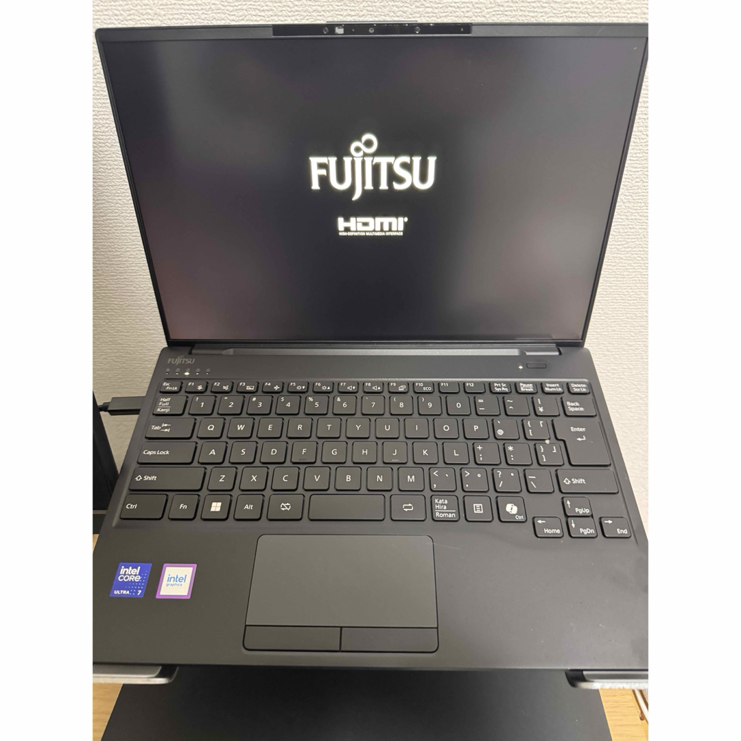 富士通(フジツウ)の新品同様 富士通 LIFEBOOK UH-X/J3 スマホ/家電/カメラのPC/タブレット(ノートPC)の商品写真