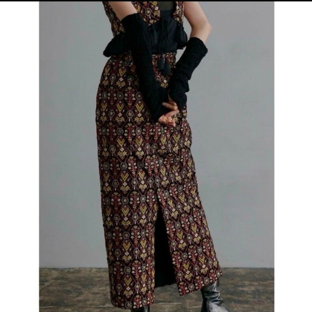 Ameri VINTAGE - 美品✨AMERI INDIA EMBROIDERY SKIRT 刺繍 Ameri VINTAGE - 美品✨AMERI INDIA EMBROIDERY SKIRT 刺繍
