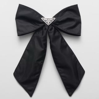 PRADA - PRADA ヘアクリップの通販 by 🧸's shop|プラダならラクマ PRADA - PRADA ヘアクリップの通販 by 🧸's shop|プラダならラクマ
