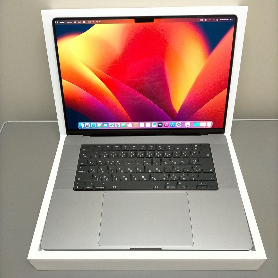 16インチMacBook Pro M1 Pro 16GB/512GBの通販 by ぷりんさんの 16インチMacBook Pro M1 Pro 16GB/512GBの通販 by ぷりんさんの