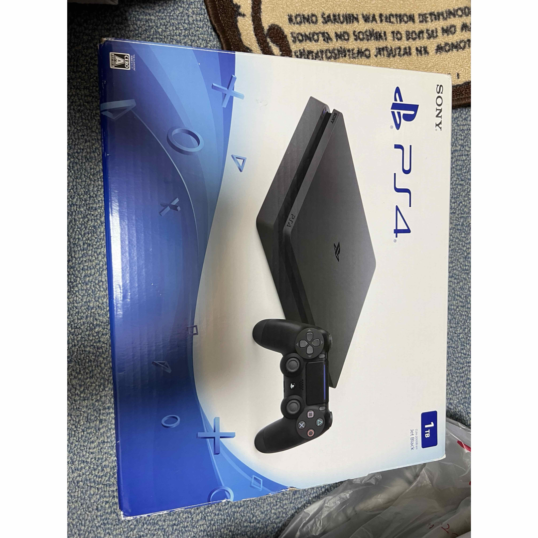 PS4 JetBlack CUH-2000B B01 1TB コントローラー3付の通販 by PS4 JetBlack CUH-2000B B01 1TB コントローラー3付の通販 by
