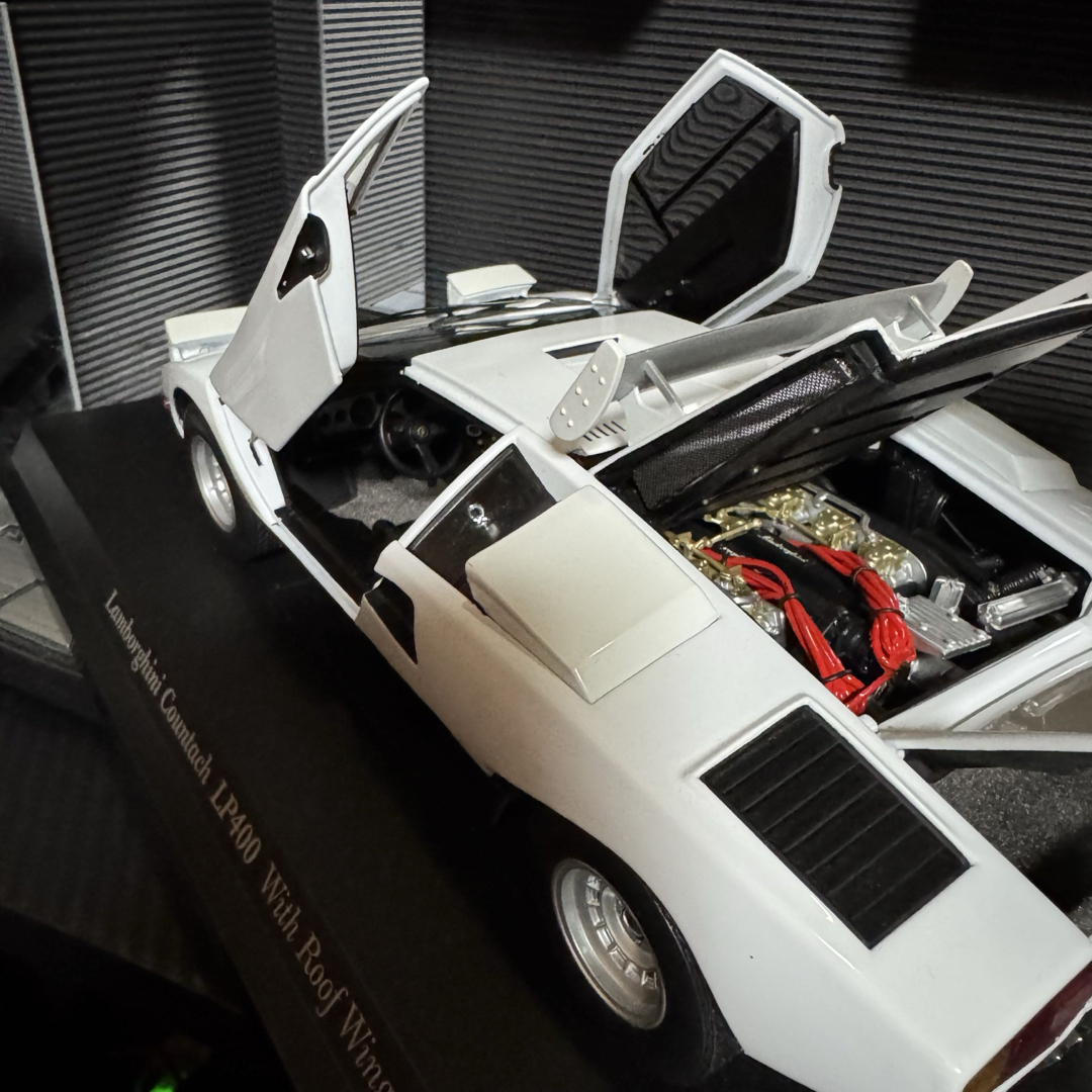 京商 - 絶版未展示品 京商 1/18ランボルギーニ カウンタック 京商 - 絶版未展示品 京商 1/18ランボルギーニ カウンタック