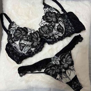 Ravijour(ブラ&ショーツセット)のフリマアイテム一覧 Ravijour(ブラ&ショーツセット)のフリマアイテム一覧