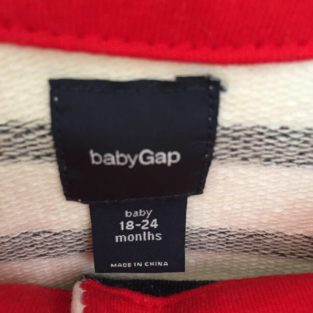 babyGAP(ベビーギャップ)の❤️naa様専用❤️babyGAP リボン 90 ネイビー×ホワイト キッズ/ベビー/マタニティのキッズ服女の子用(90cm~)(カーディガン)の商品写真