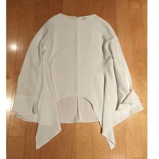 ENFOLD - RAMDOM SLIT BLOUSEの通販 by モモカ|エンフォルド ENFOLD - RAMDOM SLIT BLOUSEの通販 by モモカ|エンフォルド