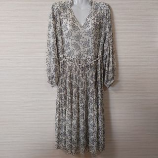 Ameri VINTAGE - 新品 FLOWER PRINT VELOUR DRESS 結婚式の通販 Ameri VINTAGE - 新品 FLOWER PRINT VELOUR DRESS 結婚式の通販