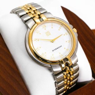 GIVENCHY(時計 ・ ゴールド/金色系)のフリマアイテム一覧 GIVENCHY(時計 ・ ゴールド/金色系)のフリマアイテム一覧