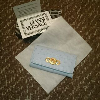 ジャンニヴェルサーチ(Gianni Versace)の再出品新品未使用品🎵4連キーケース(キーケース)