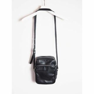 COMME des GARCONS(ショルダーバッグ)のフリマアイテム一覧 COMME des GARCONS(ショルダーバッグ)のフリマアイテム一覧