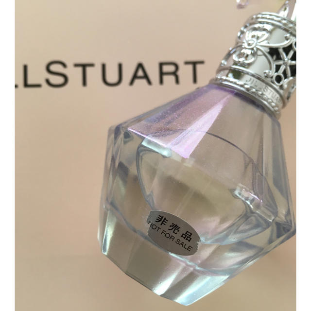 JILLSTUART(ジルスチュアート)のJILLSTUART クリスタルブルームオーロラドリームオードパルファン 50 コスメ/美容の香水(香水(女性用))の商品写真