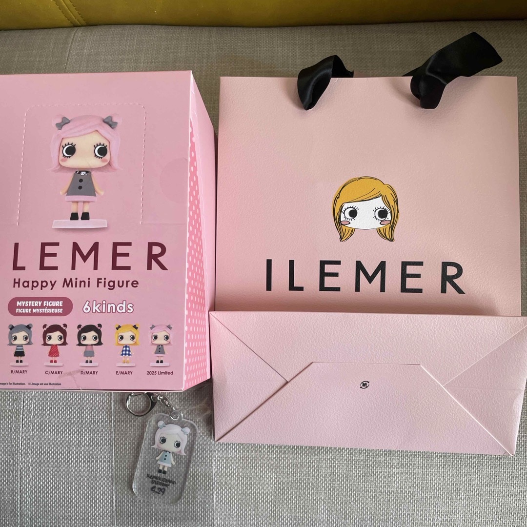 ATAO(アタオ)のILEMER イルメール アタオ コンプ アクリルチャーム 限定 フィギュア レディースのファッション小物(その他)の商品写真