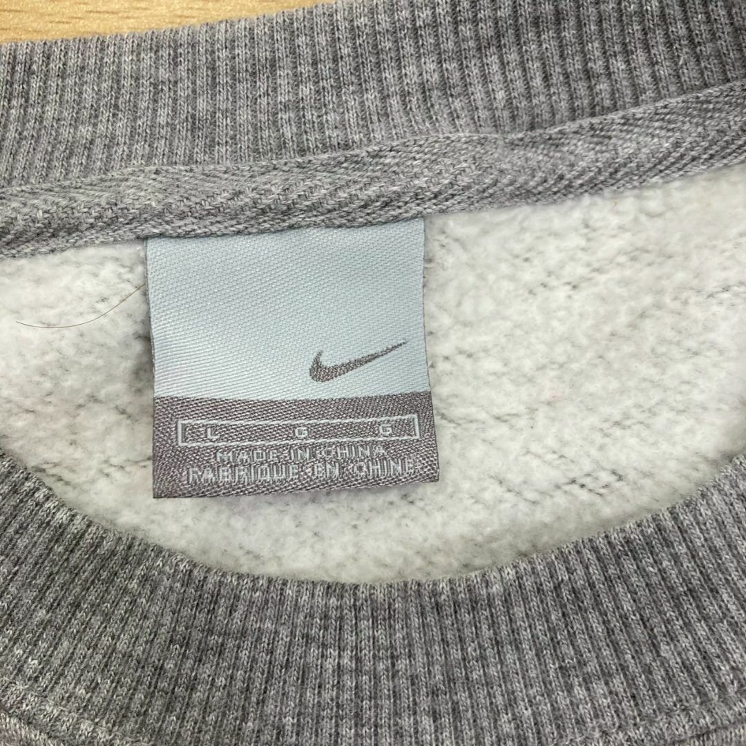 NIKE(ナイキ)の人気商品✨NIKE/ナイキ【L】トレーナー コットン混 グレー レディースのトップス(トレーナー/スウェット)の商品写真