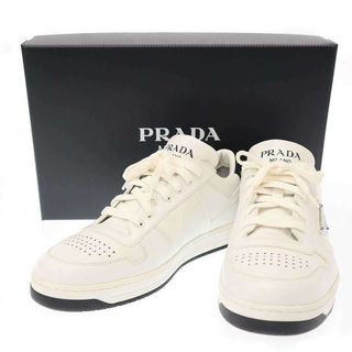 PRADA(ホワイト/白色系)のフリマアイテム一覧 PRADA(ホワイト/白色系)のフリマアイテム一覧