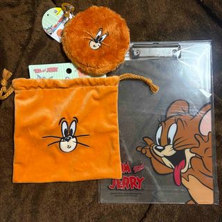 ディズニー(Disney)の【新品】トムとジェリー　ポーチ巾着バインダー3点セット　韓国限定(キャラクターグッズ)