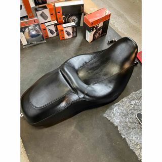 Harley Davidson - サイモン社製カスタムタンクカバーXL883N Harley Davidson - サイモン社製カスタムタンクカバーXL883N