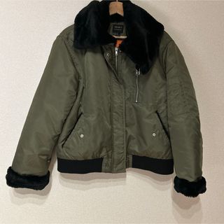 FOREVER 21 - FOREVER 21 ファー付きMA-1ジャケットの通販 by FOREVER 21 - FOREVER 21 ファー付きMA-1ジャケットの通販 by