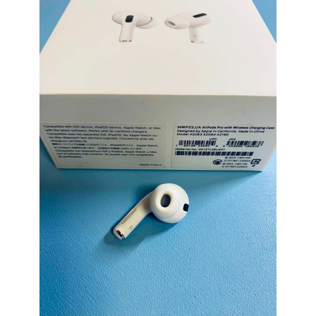 Apple(アップル)のAirPods pro 1 右耳のみ イヤホン A2083 スマホ/家電/カメラのオーディオ機器(ヘッドフォン/イヤフォン)の商品写真