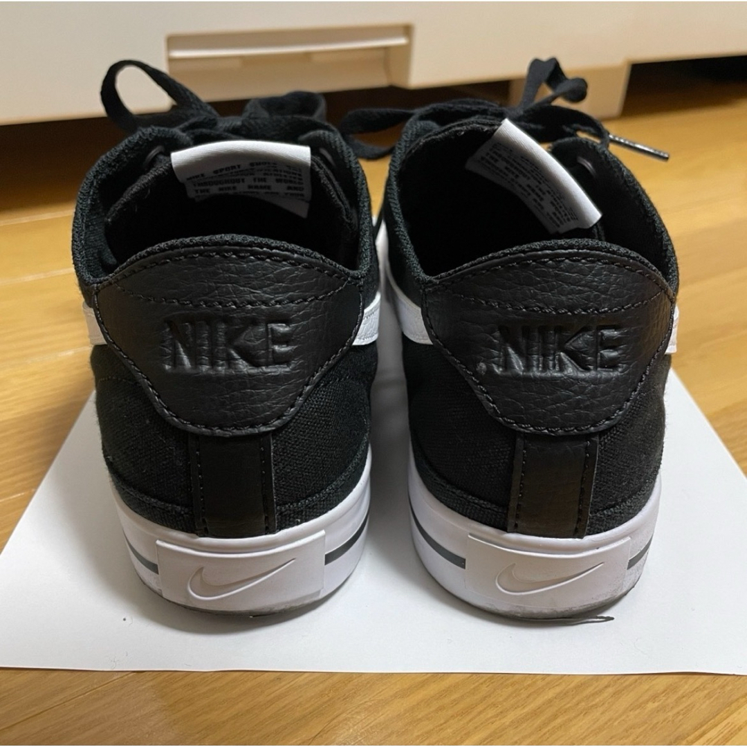 NIKE(ナイキ)のナイキ コート レガシー キャンバス ウィメンズシューズ  レディースの靴/シューズ(スニーカー)の商品写真