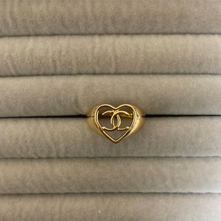 CHANEL - シャネル ブラック ココマーク キャミソール P49287 34の通販 by エコ CHANEL - シャネル ブラック ココマーク キャミソール P49287 34の通販 by エコ