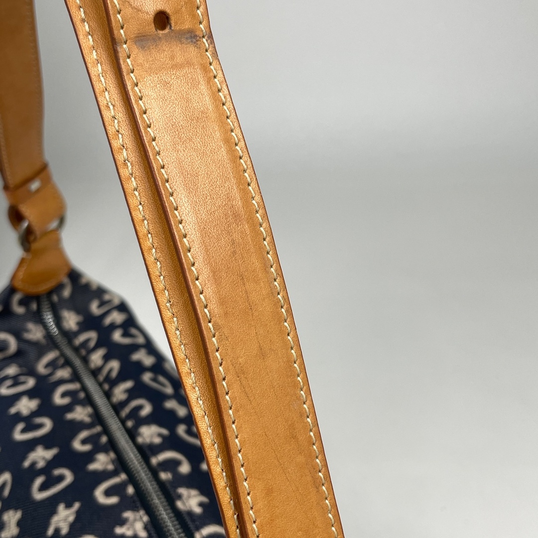 CELINE - セリーヌ Cマカダム柄 ショルダーバッグ レディース CELINE - セリーヌ Cマカダム柄 ショルダーバッグ レディース