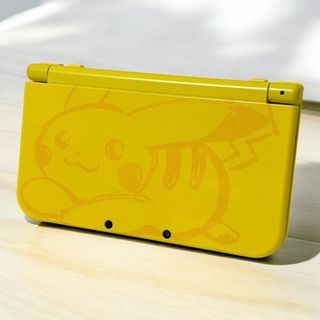 Newニンテンドー3DS LL 本体 ピカチュウ イエロー ポケモン(携帯用ゲーム機本体)
