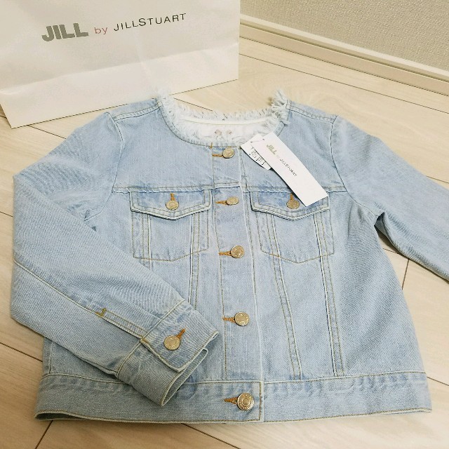 ジルバイジルスチュアート　ノーカラーデニムジャケット　新品　JILL