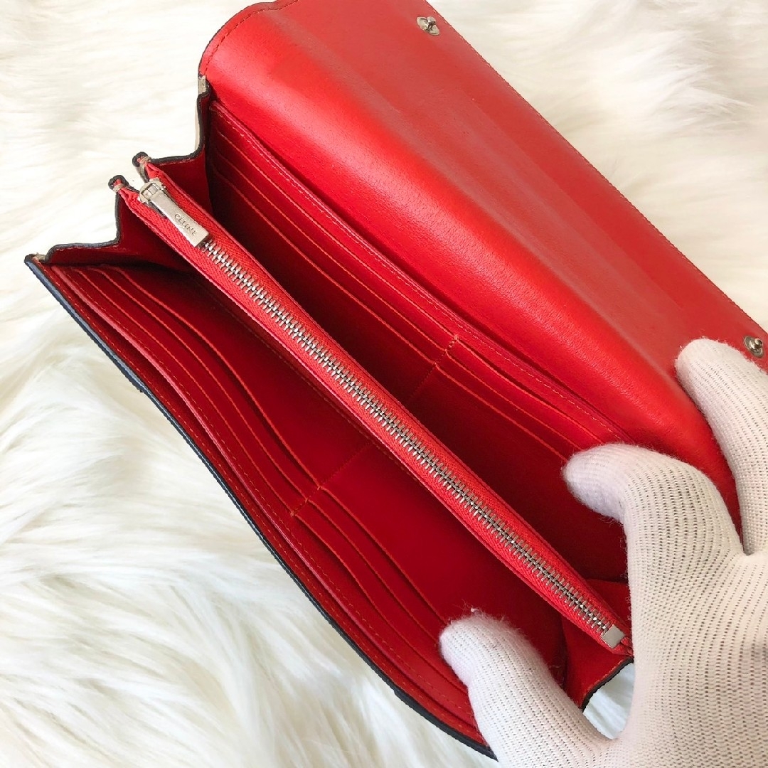 CELINE - 【美品】CELINE 長財布 ラージ フラップ ウォレット CELINE - 【美品】CELINE 長財布 ラージ フラップ ウォレット