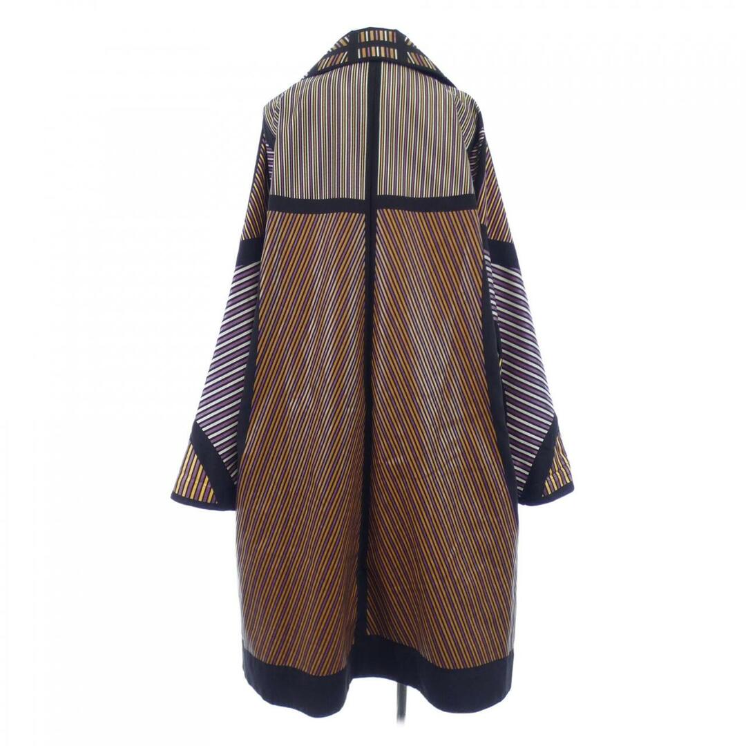 ISSEY MIYAKE - イッセイミヤケ ISSEY MIYAKE コートの通販 by ISSEY MIYAKE - イッセイミヤケ ISSEY MIYAKE コートの通販 by