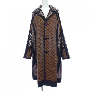 ISSEY MIYAKE - イッセイミヤケ ISSEY MIYAKE コートの通販 by ISSEY MIYAKE - イッセイミヤケ ISSEY MIYAKE コートの通販 by