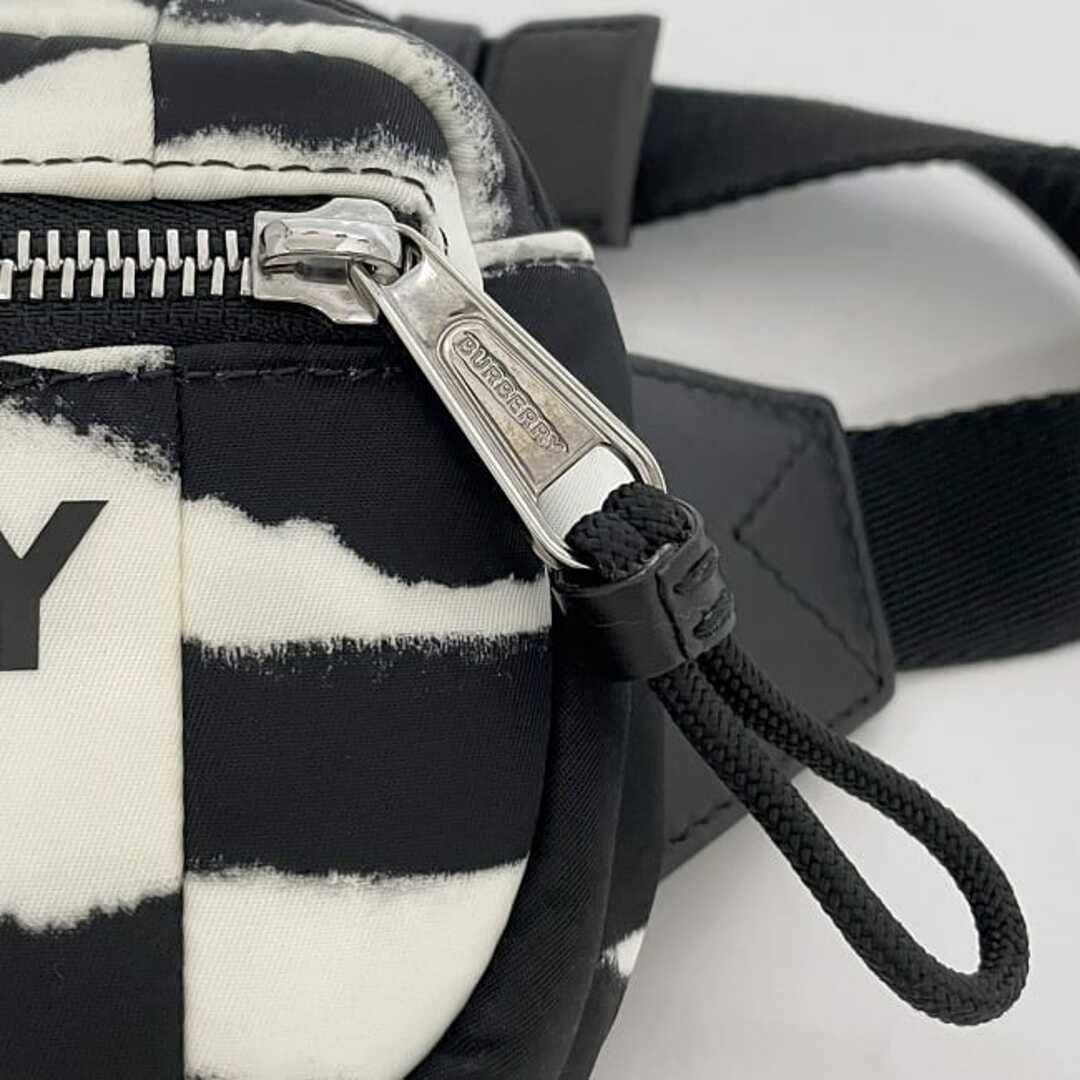 BURBERRY - バーバリー ボディバッグ ec-22942 ホワイト BURBERRY - バーバリー ボディバッグ ec-22942 ホワイト