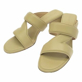 BOTTEGA VENETA(サンダル ・ ベージュ系)のフリマアイテム一覧 BOTTEGA VENETA(サンダル ・ ベージュ系)のフリマアイテム一覧