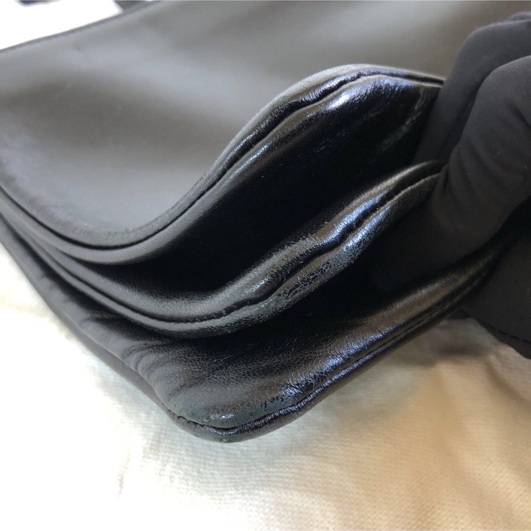 CELINE - セリーヌ ショルダーバッグ トリオ ラージ レザー 斜 CELINE - セリーヌ ショルダーバッグ トリオ ラージ レザー 斜