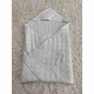ニシマツヤ(西松屋)のおくるみ　水玉模様　西松屋(おくるみ/ブランケット)