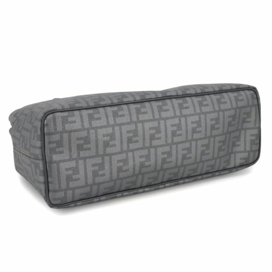 FENDI - 未使用 展示品 フェンディ FENDI ズッカ柄 トート FENDI - 未使用 展示品 フェンディ FENDI ズッカ柄 トート