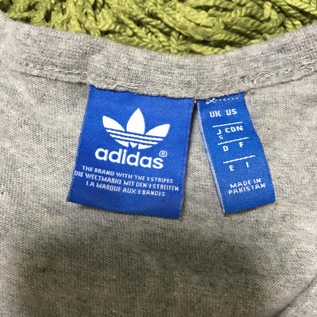 adidas(アディダス)のadidas タンクトップ レディースのトップス(タンクトップ)の商品写真