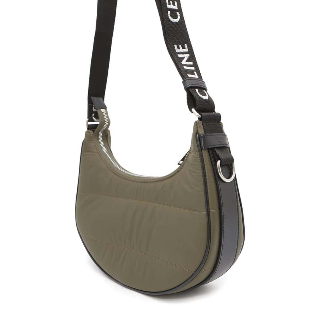 CELINE - セリーヌ ショルダーバッグ AVA アヴァ キルティング CELINE - セリーヌ ショルダーバッグ AVA アヴァ キルティング