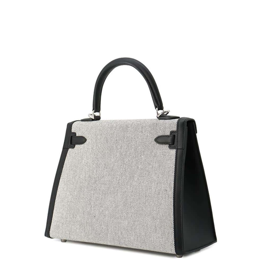 HERMES - エルメス ハンドバッグ ケリー25 外縫い エクリュ HERMES - エルメス ハンドバッグ ケリー25 外縫い エクリュ