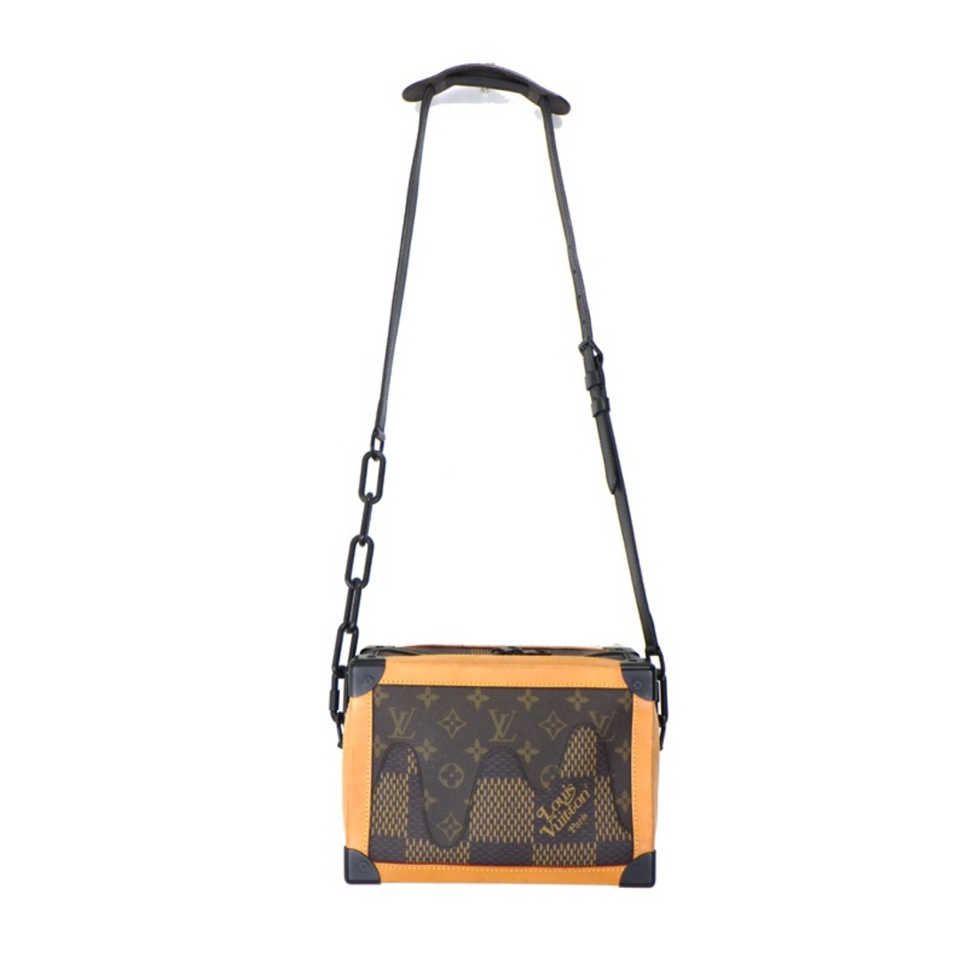 LOUIS VUITTON - ルイヴィトン LOUIS VUITTON × ニゴ NIGO LOUIS VUITTON - ルイヴィトン LOUIS VUITTON × ニゴ NIGO