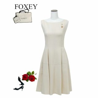 FOXEY(ひざ丈ワンピース)のフリマアイテム一覧 FOXEY(ひざ丈ワンピース)のフリマアイテム一覧