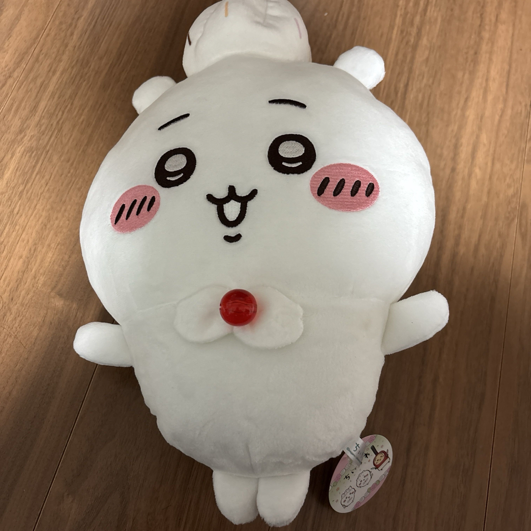 ラスト1点です!ちいかわ 誕生日BIGぬいぐるみ ちいかわ エンタメ/ホビーのおもちゃ/ぬいぐるみ(キャラクターグッズ)の商品写真
