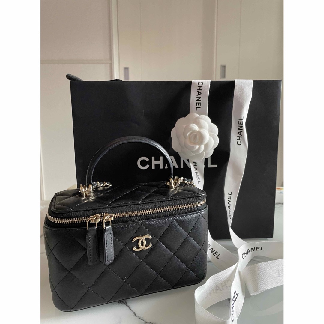 CHANEL - シャネル チェーンショルダーバッグの通販 by mii's CHANEL - シャネル チェーンショルダーバッグの通販 by mii's