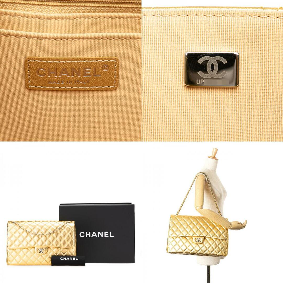 CHANEL - 美品 シャネル マトラッセ40 ココマーク チェーン CHANEL - 美品 シャネル マトラッセ40 ココマーク チェーン