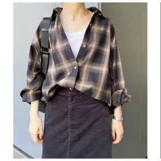 Spick & Span - コットンボイルチェックルーズシャツ ブラックの Spick & Span - コットンボイルチェックルーズシャツ ブラックの