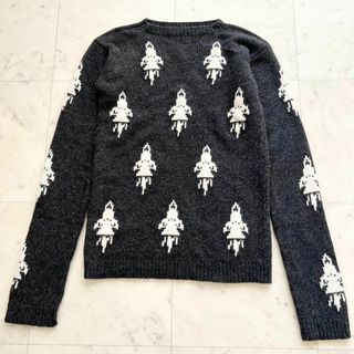 PRADA(ニット/セーター)のフリマアイテム一覧 PRADA(ニット/セーター)のフリマアイテム一覧